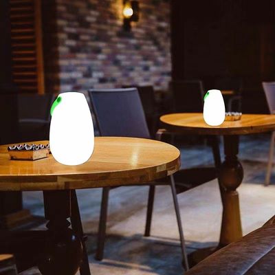2700K CCT πλαστικό LED φορητό λαμπτήρα επαναφορτιζόμενο για εστιατόριο
