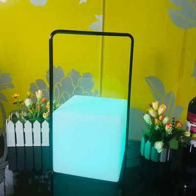Διακοσμητική φορητή λάμπα LED Φως IP65 ανθεκτικό στο νερό 16 χρώματα αλλαγή