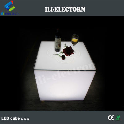 Φωτιστικά με LED επαναφορτιζόμενα πλαστικά έπιπλα