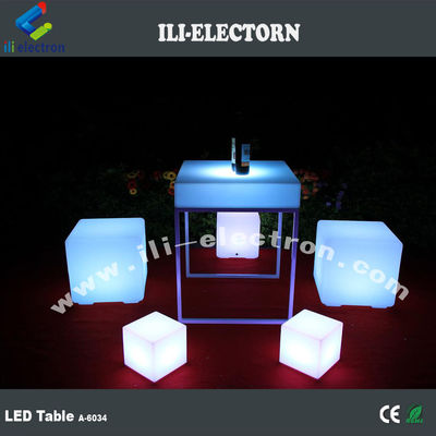 Εξωτερικά έπιπλα με LED φωτισμό έπιπλα