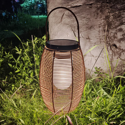 Εξωτερικά Rattan υφασμένα ηλιακά φώτα Φανάρι Αδιάβροχο για τοπίο κήπου