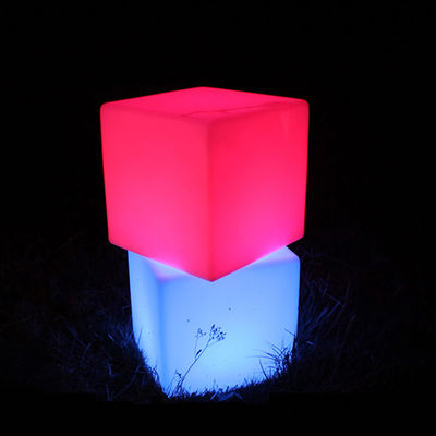 CE ROHS πιστοποιημένο εξωτερικό LED Cube Light Chair για διακόσμηση γάμου